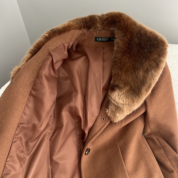 Ralph Lauren coat - Picture 10 of 11